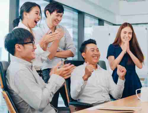 在彩霸王学习、、成长茁壮